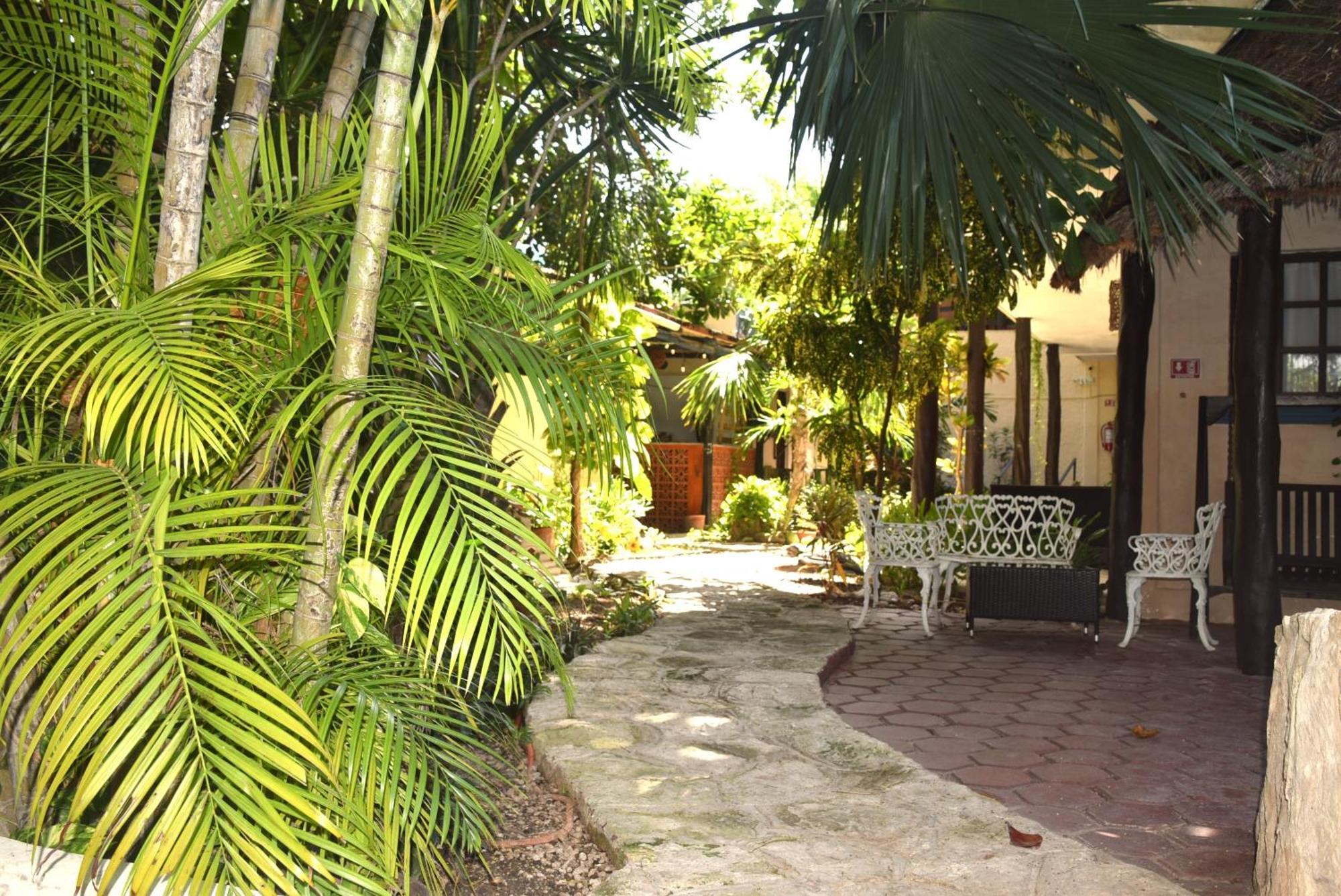 Hotel Casa El Moro Пуэрто-Морелос Экстерьер фото